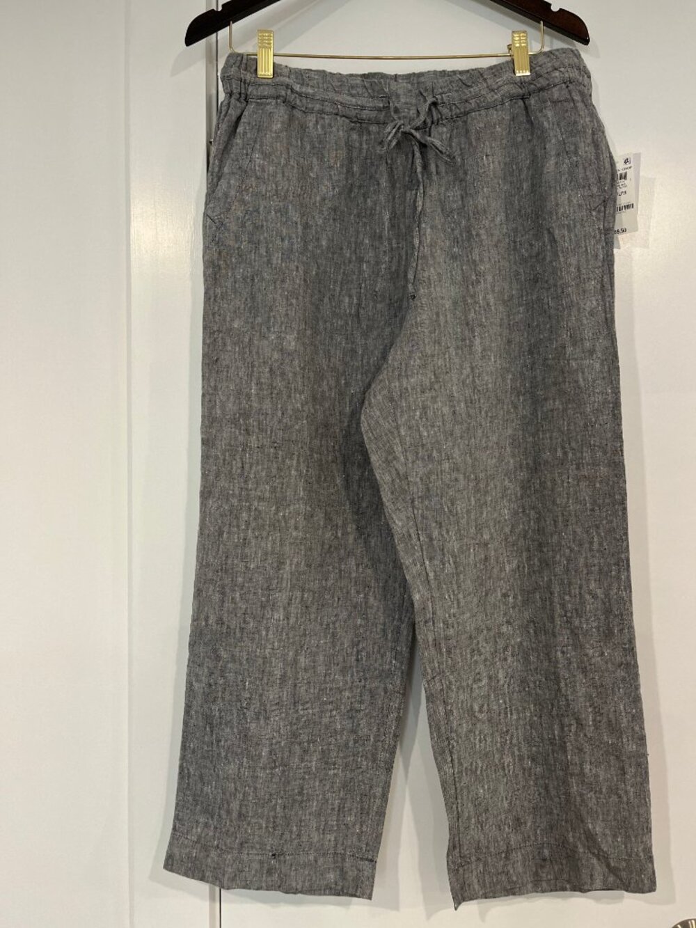 NWT - Charter Club 100% Linen Pants, Medium. Light Grey